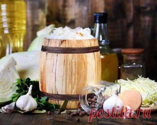 Сочная и хрустящая квашеная капуста по «бабушкиным» рецептам