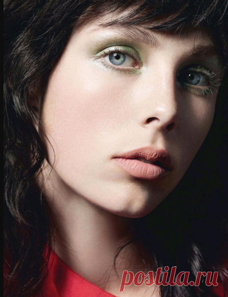 Эди Кэмпбелл (Edie Campbell) в фотосессии Лиз Коллинз (Liz Collins) для журнала ELLE France (сентябрь 2014)