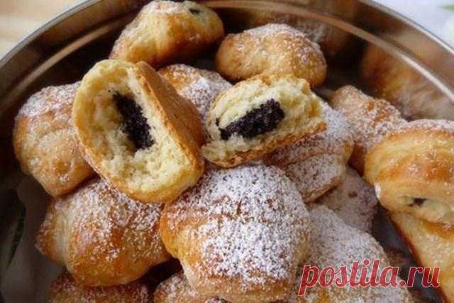 Рогалики с маком на йогурте. Нежнaя вкусняшкa, тaк и хoчется съесть.