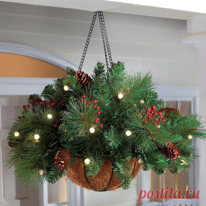 Cordless Hanging Cone & Berry LED Basket