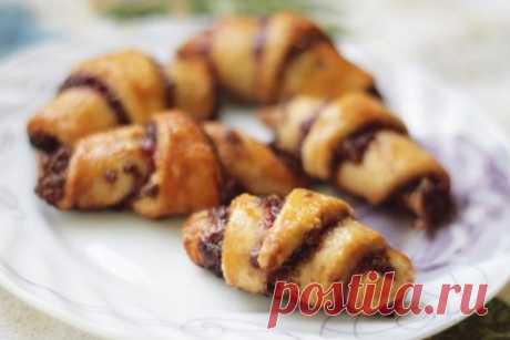 Рогалики с шоколадом и джемом — рецепт