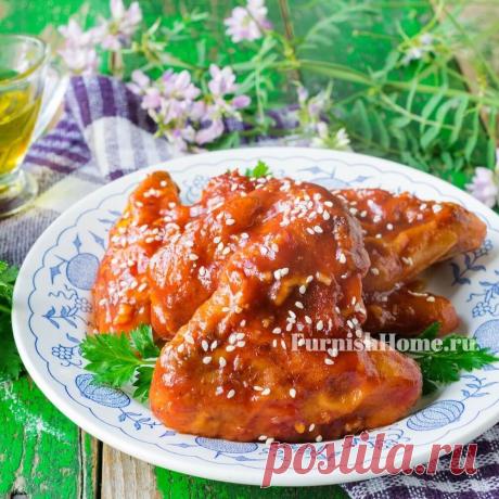 Сегодня будет готовить куриные крылья, маринад делает их потрясающе вкусными и ароматными. Приготовленные таким способом крылышки можно подавать в качестве универсальной закуски к пиву или в виде основного блюда с любимым гарниром или свежим овощным салатом.