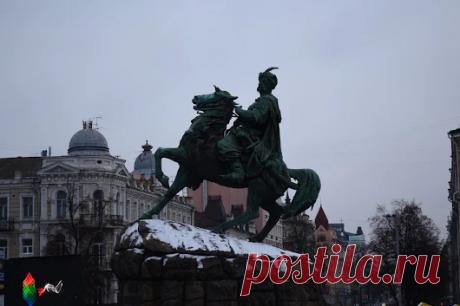 Без Богдана Київ неможливий: цікаві факти про найвідоміший пам'ятник столиці ...