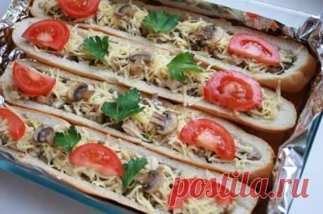 Багет, фаршированный курочкой и грибами «Сытный дом» Читать далее...