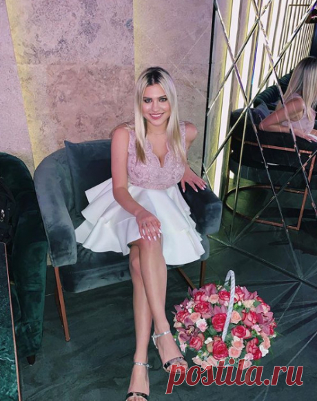 Внучка Боярского в роскошном платье отметила день рождения