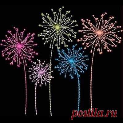 ​Нежная вышивка на темном фоне Нежная вышивка на темном фонеСмотрится это сказочно.И купить черную канву не составляет никаких проблем.
