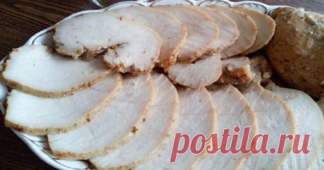 Как приготовить куриную грудку для бутербродов детям в школу и мужу на работу. Себе в ней тоже не отказываю, даже после 18:00. - Счастливые заметки Всего одну минуту готовим мясо на плите, а дальше оставляем, и оно доходит само . Это выгодно для любой хозяйки: вечером заложила, а на утро готово. Куриное филе получается очень нежное и сочное. Как диетический продукт, его можно употреблять на протяжении всего дня. Ингредиенты Куриная грудка — 500 г Молоко — 500 мл Приправа для курицы — 2 […]