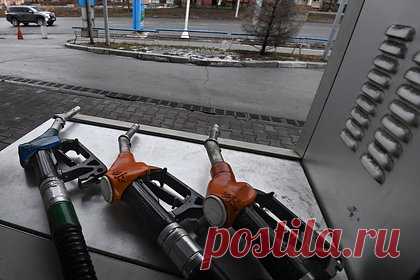 В России из-за повышения цен на бензин возбудили 28 дел. Федеральная антимонопольная служба России возбудила 28 дел в 19 регионах страны по факту выявленного повышения цен на бензин и дизельное топливо на АЗС, заявил глава ведомства Максим Шаскольский. По его словам, сотрудники ФАС изучали экономическую обоснованность роста цен с учетом различных составляющих.