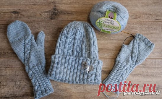 Шапка «Иней» спицами
Описание: http://prjaga.ru/vyazanie-dlya-zhenshchin/shapka-beret/shapka-inej-spicami