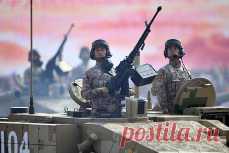 Эксперт оценил вероятность военного вмешательства Китая в афганский конфликт. Китай будет воздерживаться от прямого военного участия в афганском конфликте, поскольку хорошо понимает историю Афганистана и идеологию «Талибана», считает профессор исследований мира и конфликтов Упсальского университета Ашок Суэйн. При этом может стать основным поставщиком оружия для талибов.