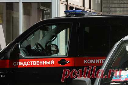 ФСБ провела обыски в мэрии российского города в день выборов. В день выборов главы Нефтеюганска сотрудники ФСБ пришли с обыском в администрацию города в рамках антикоррупционного расследования против вице-мэра Елены Абрамовой, которая возглавляет департаменты градостроительства и земельных отношений, а также департамент муниципального имущества.