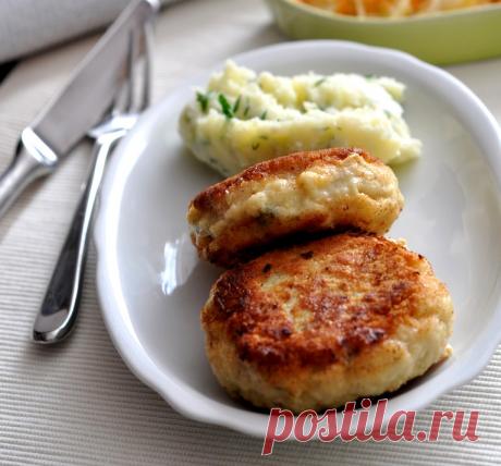 Котлеты из рыбы (минтай)
Отличный рецепт приготовления ароматных рыбных котлет из минтая.