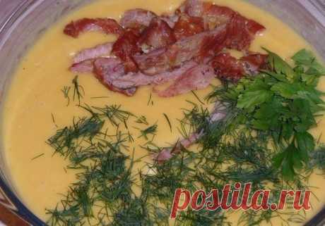 Сырный суп с копченостями. Аромат и вкус этого блюда, покорит любого 


Сохрани и приготовь на выходные!









Ингредиенты:
— 2-3 плавленных сырка— 300-400 гр. копченостей— 4 картофелины— 1 морковь— 1 луковица— соль, перец— пучок петрушки— пучок укропа
Приготовление…