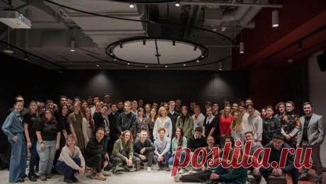 &quot;Авито&quot; финансово поддержит талантливых студентов Центрального университета. Компания &quot;Авито&quot;, недавно ставшая индустриальным партнером Центрального университета, начнет выплачивать стипендии по 15 тыс. студентам вуза. Об этом сообщили в пресс-службе компании. Рассчитывать на стипендию смогут студенты, ...