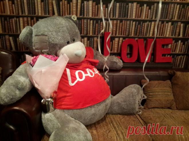 Друзья, мы запускаем новый проект: если вы решили сделать сюрприз своей второй половинке в виде романтического ужина, и неважно что это, годовщина свадьбы, семейный ужин, признание в любви или даже предложение "руки и сердца" мы поможем вам создать соответствующую обстановку в цвете и концепции вечера, в любом месте: дома, кафе, ресторане и даже на улице, да,да и на этот случай у нас есть варианты !!