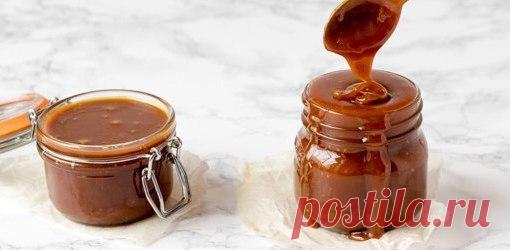 Как приготовить карамель 

Ингредиенты 
2 стакана сахара 
12 ст. л. (180 г) сливочного масла, нарежьте небольшими кусочками 
Показать полностью…