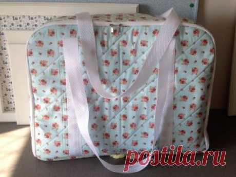 Tutorial, DIY, Passo à Passo Como Fazer uma Bolsa para Máquina de Costura. - Vivartesanato
