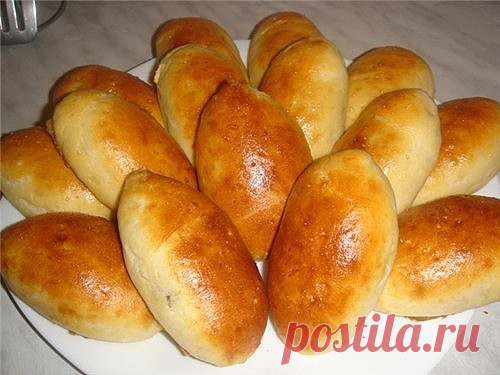 6 РЕЦЕПТОВ БЫСТРЫХ И ВКУСНЫХ ПИРОЖКОВ
1. Тесто как пух 
Ингредиенты: 
1 стакан - кефира, 
0.5 стакана - растительного масла, 
1 пакетик (11 граммов) сухих дрожжей, 
1 ч.- ложка соли, 
1 ст. ложка - сахара, 
3 стакана- муки 
Кефир смешать с маслом и немного подогреть, добавить соль и сахар,муку просеять и смешать с дрожжами, влить постепенно кефирную смесь и замесить тесто, накрыть и поставить в тепло на 30 минут. Пока тесто будет подходить, можно приготовить начинку. Проти...