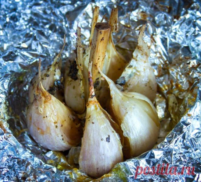 ВОТ ЗАЧЕМ НУЖНО СЪЕДАТЬ 6 ЗУБЧИКОВ ЗАПЕЧЁНОГО ЧЕСНОКА РАЗ В 3 ДНЯ