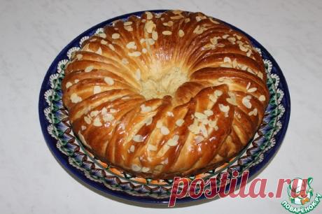 Пирог с вареной сгущенкой и орехами Кулинарный рецепт