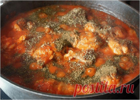 Чахохбили из кур - птица, овощи.