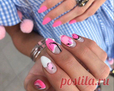 Топовые идеи летнего дизайна маникюра в фотографиях Каждой девушке и женщине важно быть и оставаться красивой долгое время. Утонченная и подтянутая фигура, сияющая кожа лица и тела не единственное за чем нужно следить. Кожа рук и ногти также нуждаются