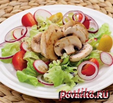 Салат со свежемаринованными грибами » Povarito.Ru - Пошаговые фото-рецепты с описанием этапов приготовления