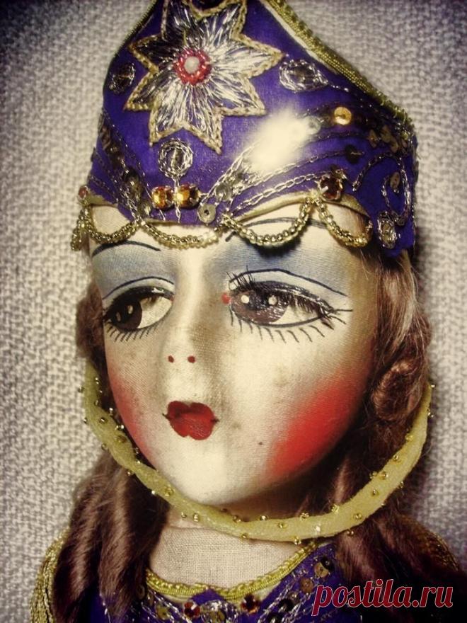 Boudoir Doll Madness