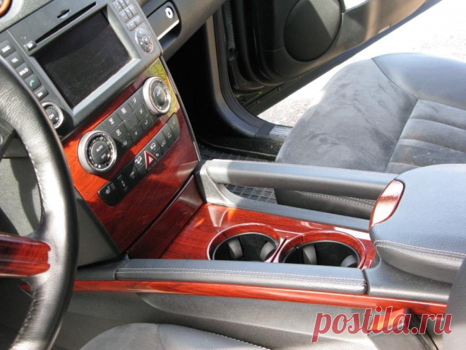 Мерседес ML из хрома в дерево.