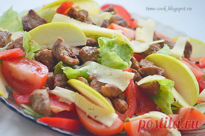 Мастерская на кухне: Теплый салат со свининой и зеленым яблоком.