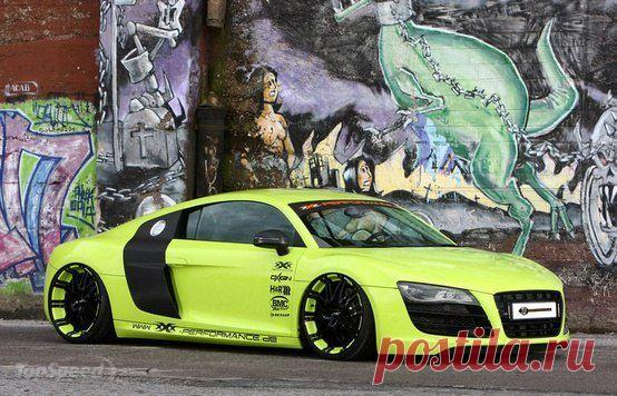 2012 Audi R8 5.2 FSI Quattro / Только машины