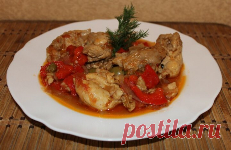 Кролик в белом вине и сливках - это деликатесное, диетическое блюдо. Мясо кролика содержит витамины, различные кислоты и хорошо усваивается организмом.
