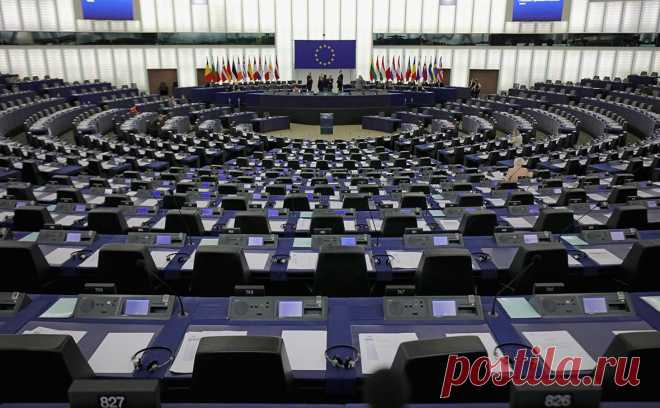 Совет ЕС раскрыл детали 18-го пакета санкций против России. Совет Европейского союза (ЕС) принял 18-й пакет санкций в отношении России.