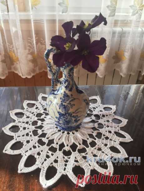 Вязаная салфетка. Работа Надежды Борисовой, Вязаные салфетки