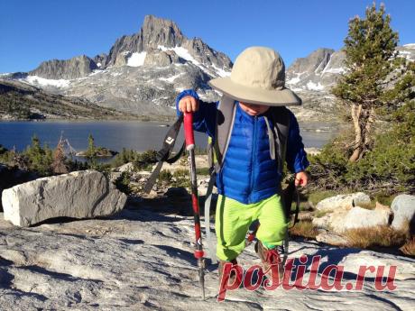 50 советов из книг по воспитанию детей Растить ребенка хлопотно и радостно одновременно. Все родители знают это не понаслышке. Сегодня мы приготовили для вас подборку советов из наших книг по воспитанию. Они помогут вам стать мудрее и лучше понимать своих детей. Об эмоциональном воспитании 1. Как сформировать здоровую самооценку Во-первых, нужно приучить ребенка реалистично оценивать свою ответственность за ситуацию. Во-вторых, добиться того, чтобы объектом самокритики стали его отдельные…