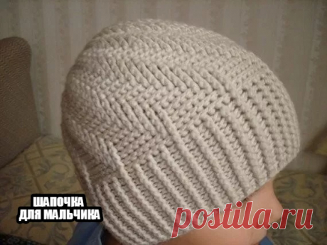 Простая шапочка для мальчика