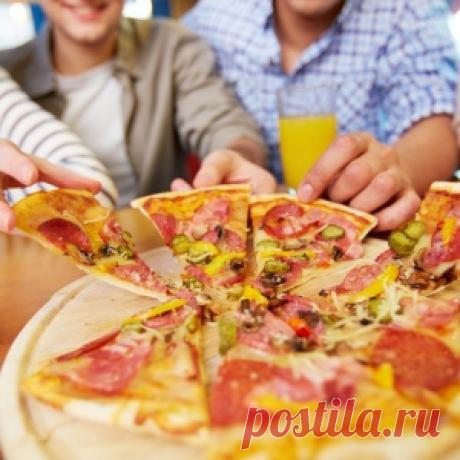 Что по этикету нужно есть руками без вилок и ножей