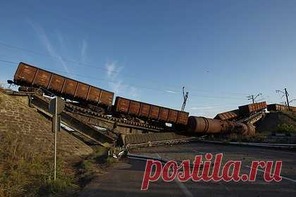 Российские военные ударили по обеспечивающим железнодорожные перевозки ВСУ подстанциям