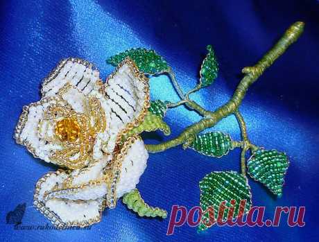 Роза из бисера