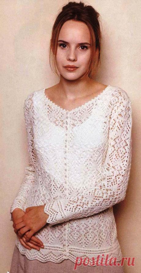 Белым бело.