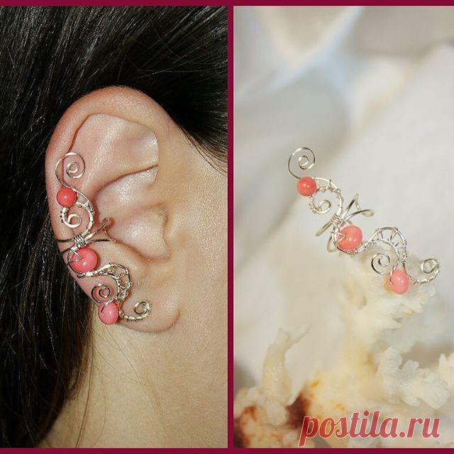 Кафф. Материалы: посеребрение, кораллы.  @_Flamens_ #_Flamens_  #украшение #натуральныекамни #ручнаяработа #коралл #коралловый #розовый  #стиль #молодежь #каффы #серебро #handmade #silver #coral #rose #silvering #gift #wire #bohochic #gemlove #naturestones #naturebeads #cuff #cuffs #earcuff #earcuffs #etsy #etsyshop #etsyseller #etsyjewelry