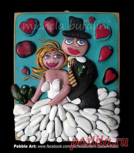 галька в руках художника