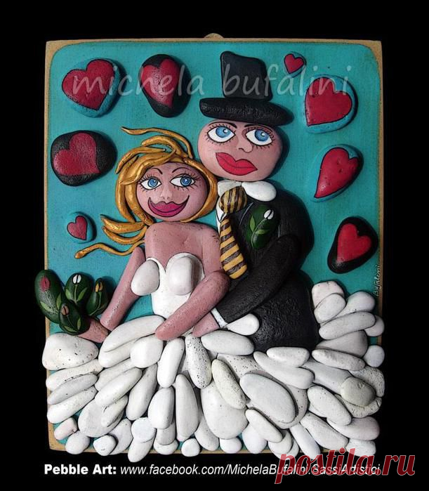 галька в руках художника