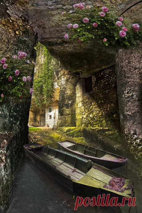 lagarconnierebbsalerno:
“ tryagaindairy:
“ Secret place
”
www.lagarconniere.it La Garçonniere B&amp;B de charme in Salerno (Italia) - Amalfitan Coast
”