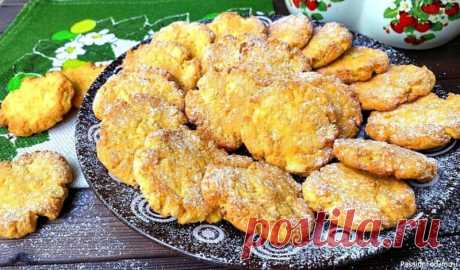 Яблочное печенье "Простушка" | Кулинария Всем привет! Сегодня готовим вкусное печенье к чаю из самых доступных продуктов.ИнгредиентыЯблоки – 100 гр.Груши – 100 гр.Яйца – 1 шт.Сливочное/растительное масло – 35 гр.Мука любая 160 гр. (у меня кукурузная 100 гр.+ рисовая 60 гр.)Разрыхлитель – 1.5 ч.л.Соль - щепотка*Если любите пряное...