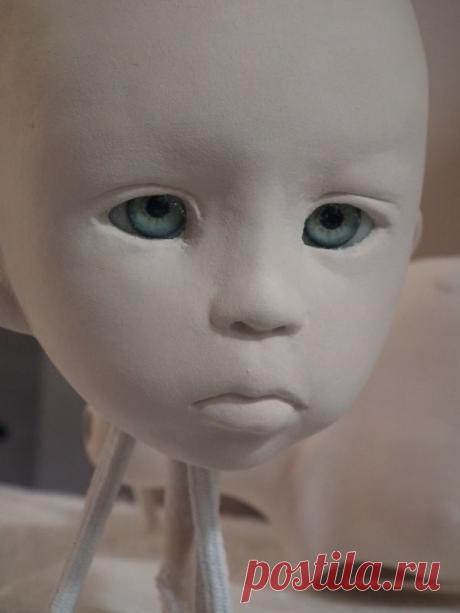 Найдено на сайте lindamacariodolls.blogspot.com.