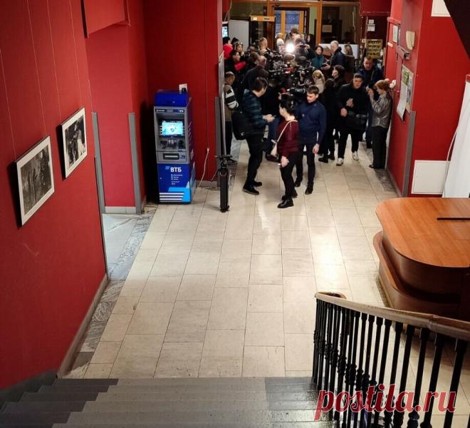 20-11-24--ДОМ КИНЕМАТОГРАФИСТОВ--В Москве прощаются с актрисой Светланой Светличной