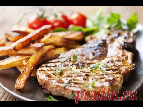 Стейк из свиной шеи с соусом