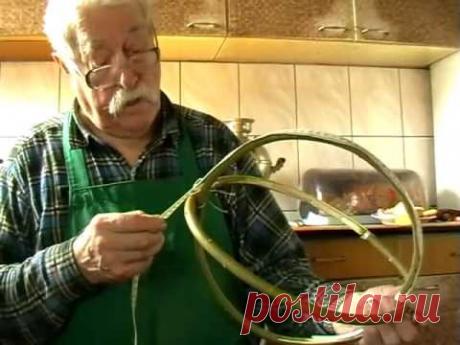 Jak powstają koszyki. Mieczysław Gajlewski z Radziej 23.03.2012r. 1.23 godz.m2p