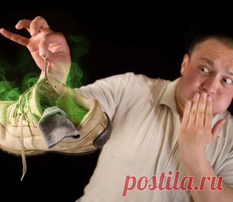 10 простых и эффективных способов избавиться от неприятного запаха в обуви